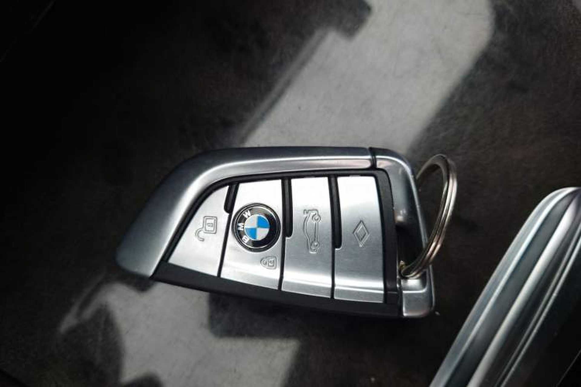 Used BMW 5 Series 2020 525Li M Sport Package Vehicle Key