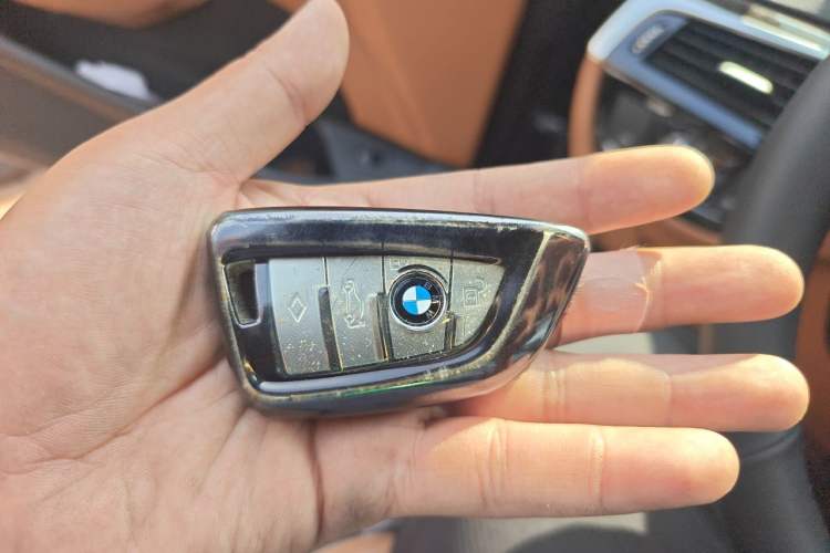 Used BMW 5 Series 2020 530Li Leading Model M Sport Package Vehicle Key