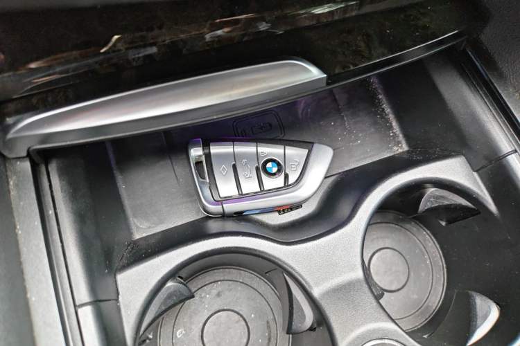 Used BMW 5 Series 2020 530Li Leading Model M Sport Package Vehicle Key