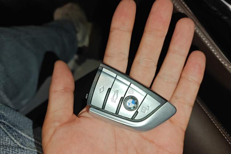 Used BMW 5 Series 2020 525Li Luxury Package Vehicle Key