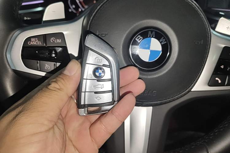 Used BMW 5 Series 2020 530Li Leading Model M Sport Package Vehicle Key