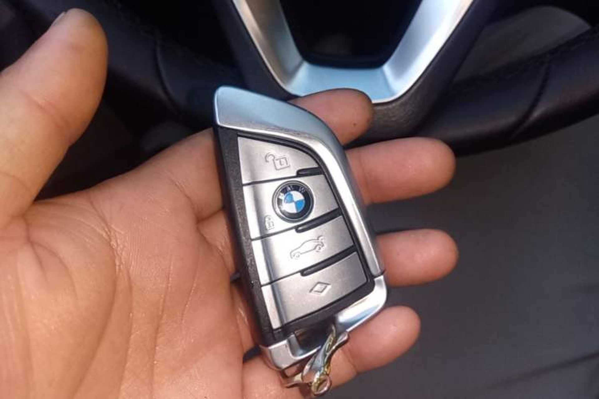 Used BMW 5 Series 2020 530Li Leading Edition Luxury Package Vehicle Key