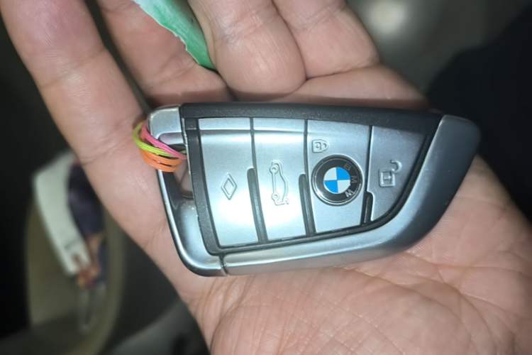 Used BMW 5 Series 2020 525Li M Sport Package Vehicle Key