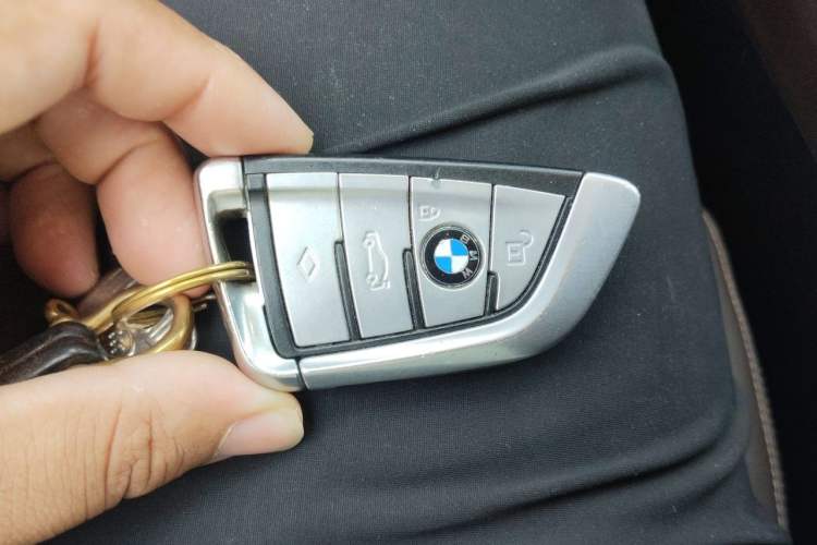 Used BMW 5 Series 2020 530Li Luxury Edition Premium Package Vehicle Key