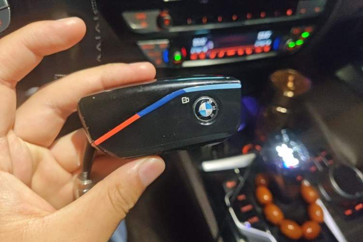Used BMW 5 Series 2020 530Li Luxury Edition Premium Package Vehicle Key