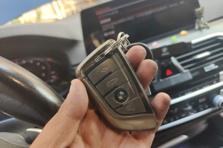 Used BMW 5 Series 2020 530Li Luxury Edition Premium Package Vehicle Key