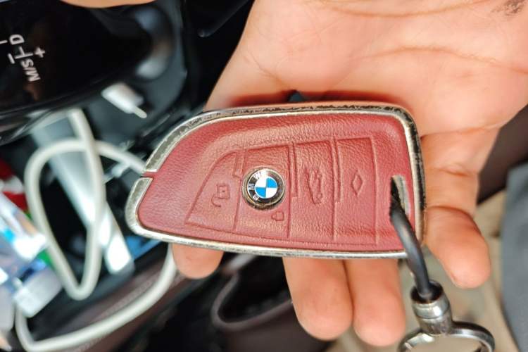 Used BMW 5 Series 2020 525Li M Sport Package Vehicle Key