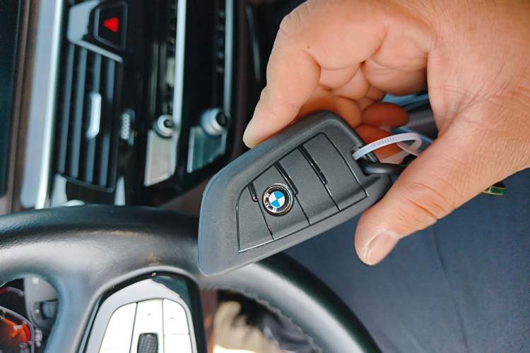 Used BMW 5 Series 2020 525Li Luxury Package Vehicle Key