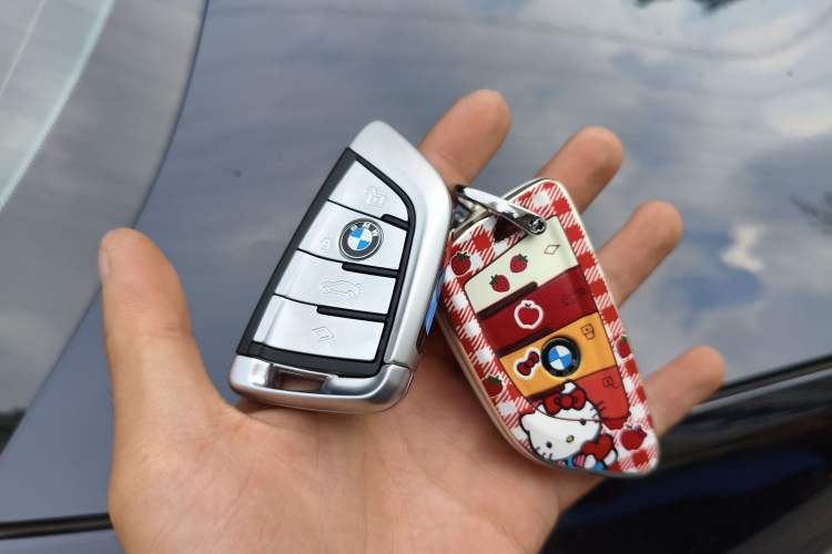 Used BMW 5 Series 2020 530i M Sport Package Vehicle Key