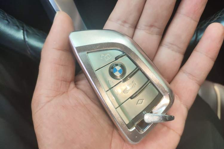 Used BMW 5 Series 2020 530Li Leading Edition Luxury Package Vehicle Key