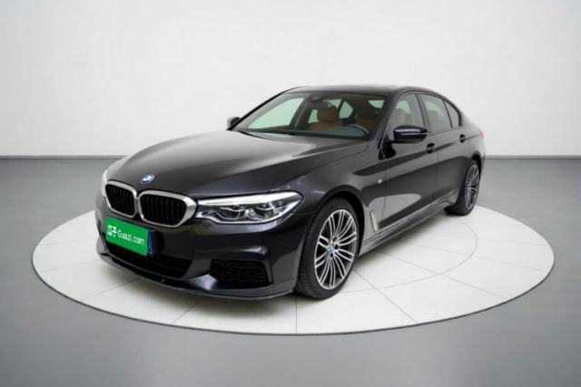 Ojetý BMW 5 Series 2020 525Li M Sport Package