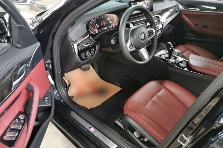 Used BMW 5 Series 2020 530Li Leading Model M Sport Package Driver Seat