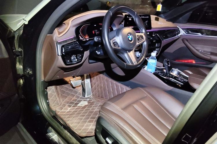 Used BMW 5 Series 2020 525Li M Sport Package Driver Seat