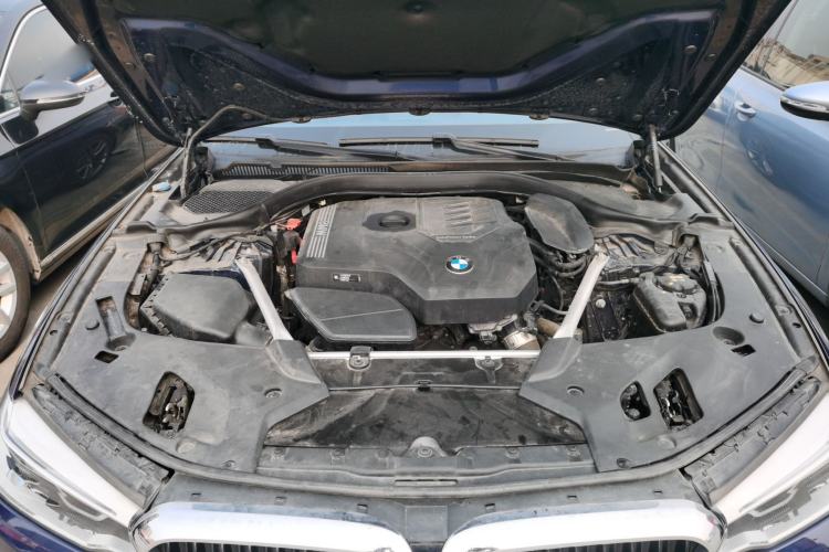Used BMW 5 Series 2020 525i M Sport Package Engine Bay