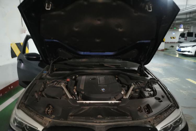 Used BMW 5 Series 2020 540i Sport Line M Sport Package Engine Bay