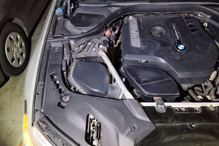Used BMW 5 Series 2020 525Li M Sport Package Engine Bay Right