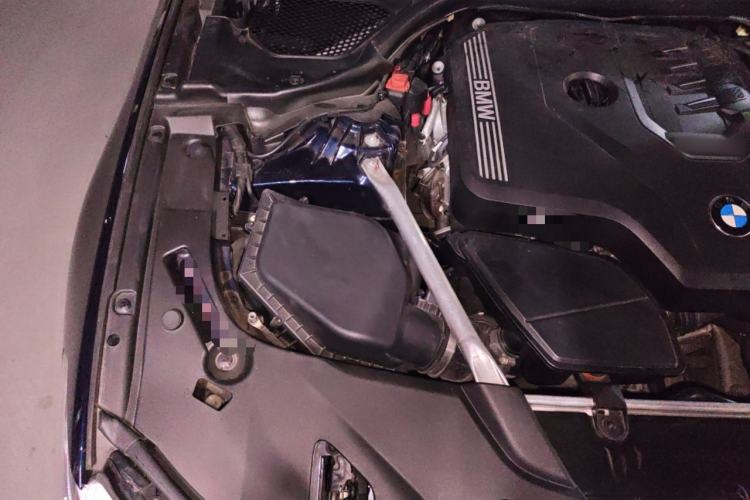 Used BMW 5 Series 2020 530i Sport Line M Sport Package Engine Bay Right