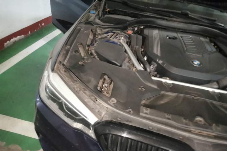 Used BMW 5 Series 2020 540i Sport Line M Sport Package Engine Bay Right