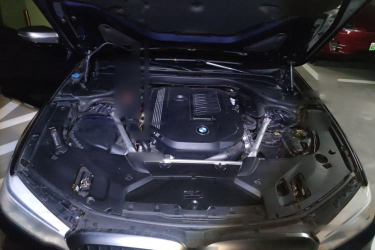 Used BMW 5 Series 2020 540i Sport Line M Sport Package Engine Bay