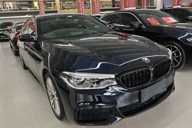 Used BMW 5 Series 2020 530i Sport Line M Sport Package Front Right 45 Deg