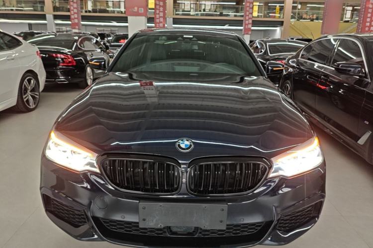 Used BMW 5 Series 2020 530i Sport Line M Sport Package Front