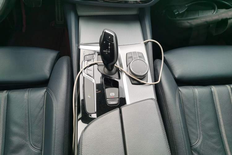 Used BMW 5 Series 2020 525i M Sport Package Gear Lever