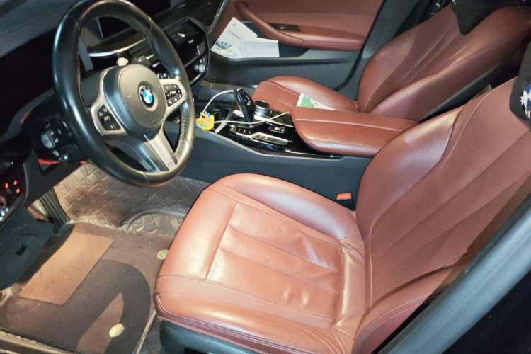 Used BMW 5 Series 2020 530Li Luxury Edition M Sport Package Left Front Seat