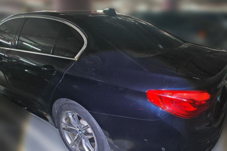 Used BMW 5 Series 2020 525Li M Sport Package Rear Left 45 Deg