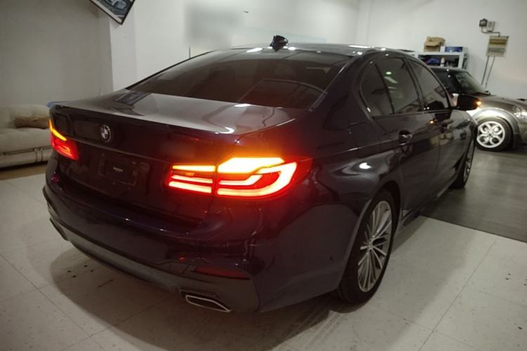 Used BMW 5 Series 2020 530i M Sport Package Rear Right 45 Deg