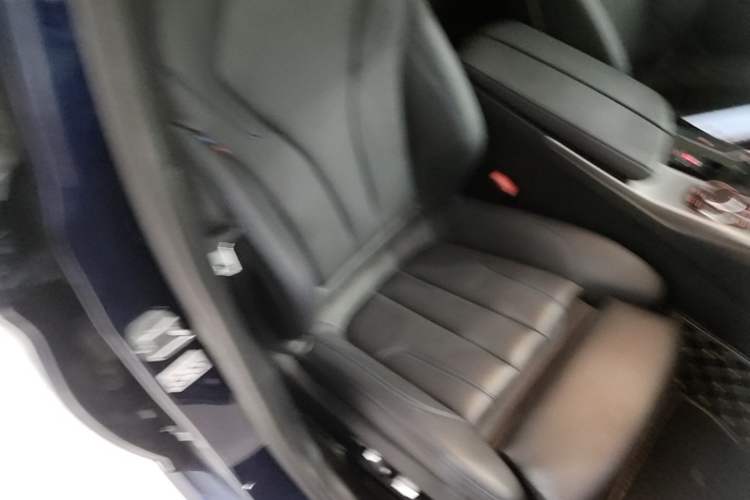 Used BMW 5 Series 2020 530i M Sport Package Right Front Seat
