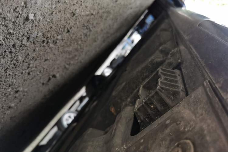 Used BMW 5 Series 2020 530Li Leading Model M Sport Package Right Side Sill