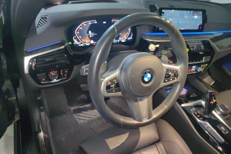 Used BMW 5 Series 2020 530Li Executive M Sport Package Steering Wheel