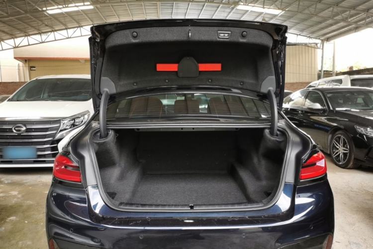 Used BMW 5 Series 2020 530Li Leading Model M Sport Package Trunk