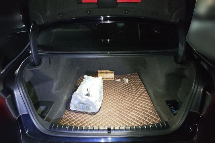 Used BMW 5 Series 2020 530Li Luxury Edition M Sport Package Trunk