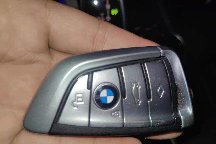 Used BMW 5 Series 2020 530Li Executive M Sport Package Vehicle Key