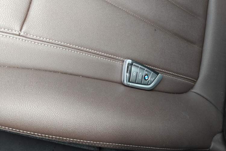 Used BMW 5 Series 2020 525Li M Sport Package Vehicle Key