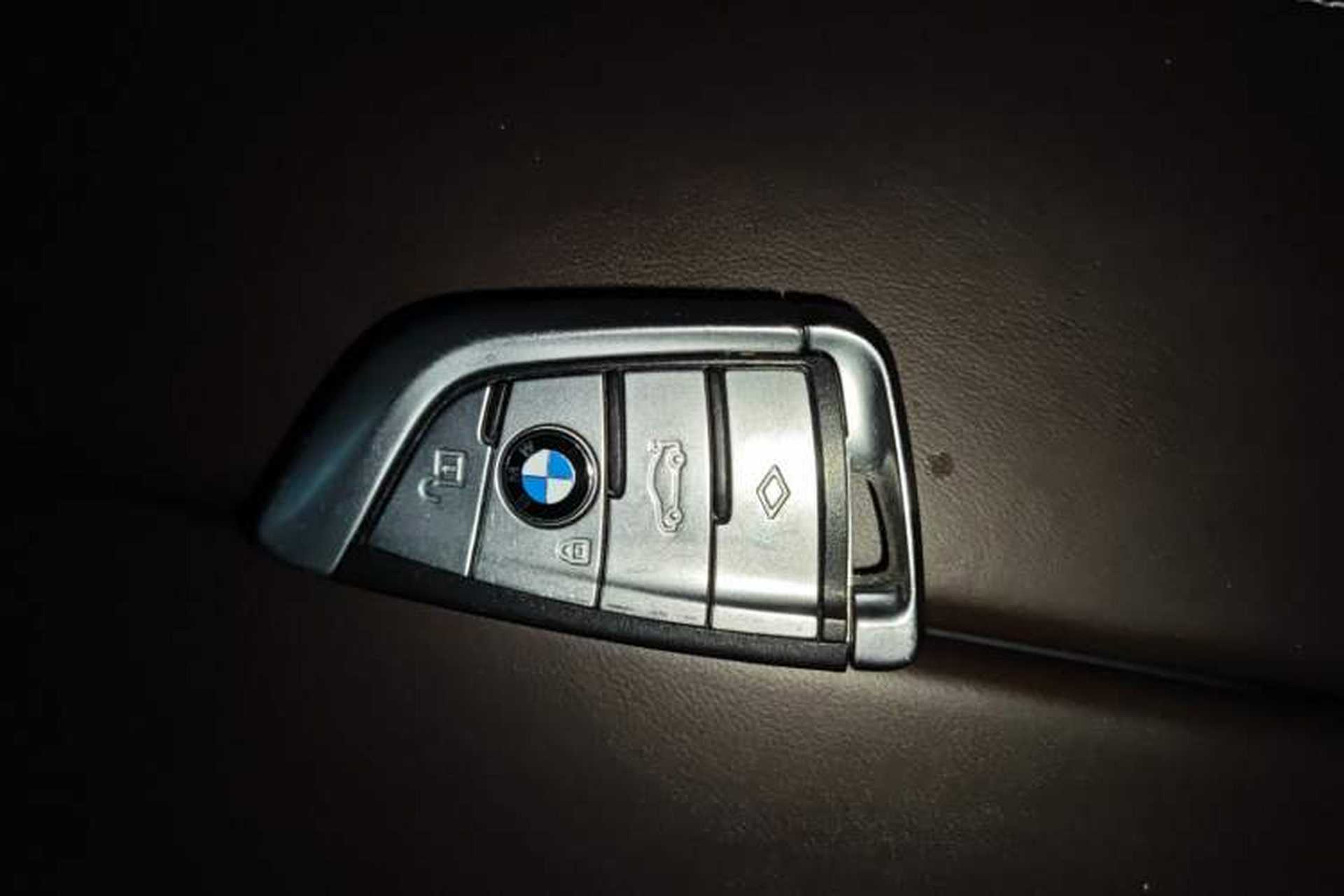 Used BMW 5 Series 2020 540i Sport Line M Sport Package Vehicle Key