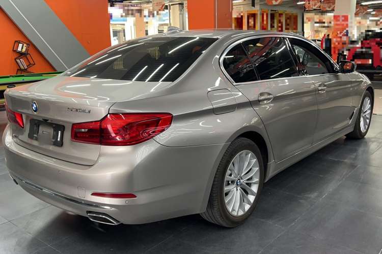 Used BMW 5 Series 2020 530Li xDrive Luxury Package Exterior 3