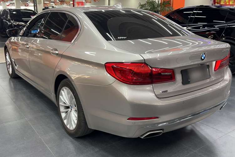 Used BMW 5 Series 2020 530Li xDrive Luxury Package Exterior 5