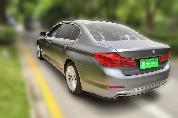 Used BMW 5 Series 2020 525Li Luxury Package Rear Left 45 Deg