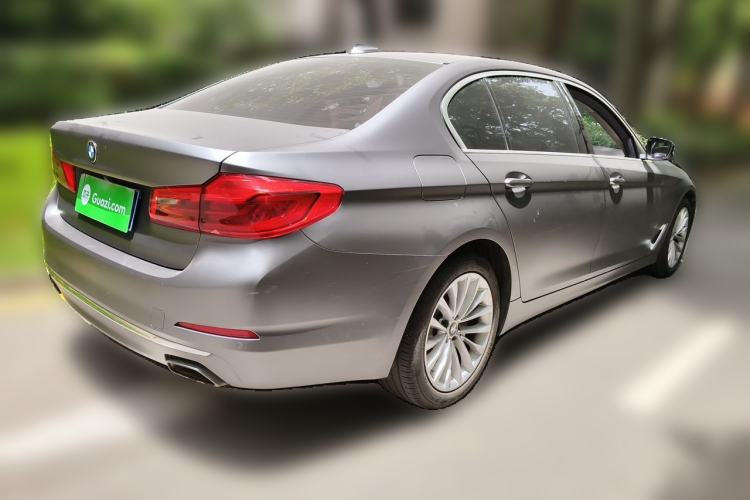 Used BMW 5 Series 2020 525Li Luxury Package Rear Right 45 Deg