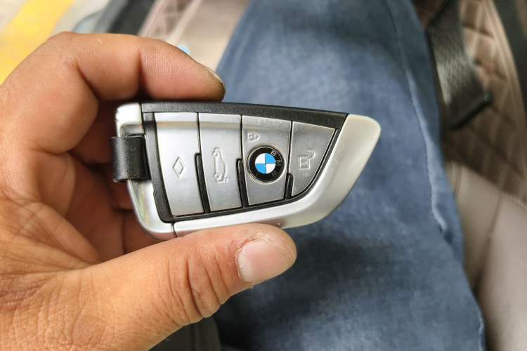 Used BMW 5 Series 2020 525Li Luxury Package Vehicle Key