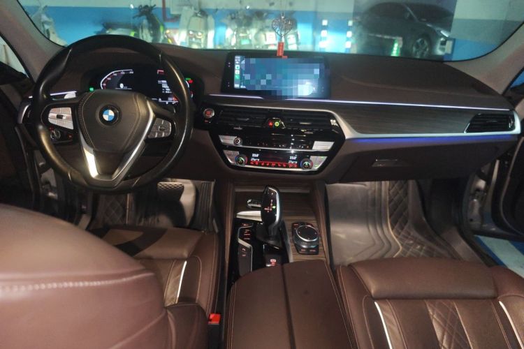 Used BMW 5 Series 2020 530Li Executive Luxury Package Center Console