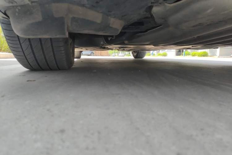 Used BMW 5 Series 2020 525Li Luxury Package Chassis Front Right