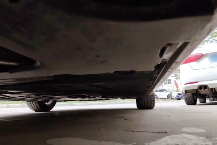 Used BMW 5 Series 2020 525Li Luxury Package Chassis Rear Right
