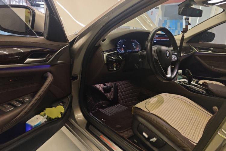 Used BMW 5 Series 2020 525Li Luxury Package Driver Seat