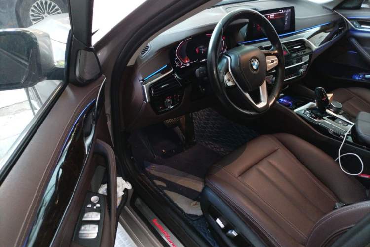 Used BMW 5 Series 2020 525Li Luxury Package Driver Seat
