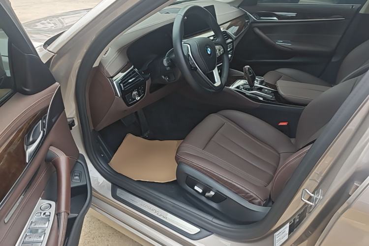 Used BMW 5 Series 2020 525Li Luxury Package Driver Seat