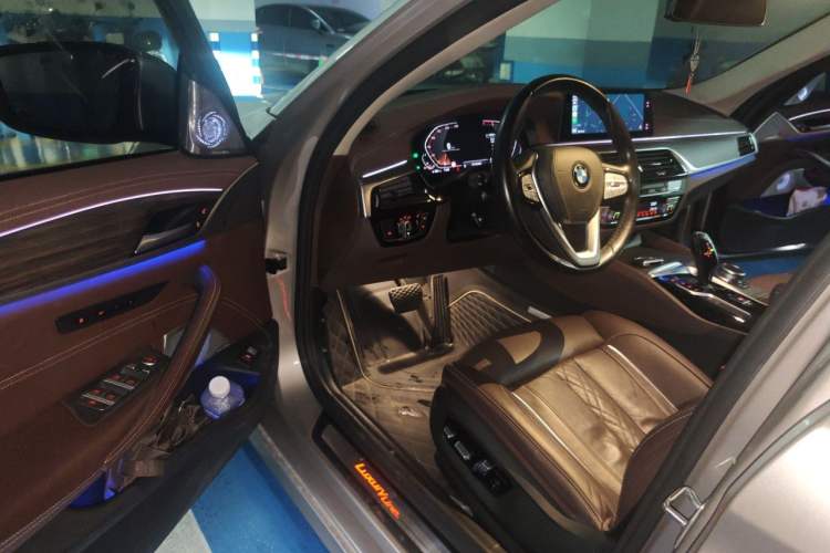 Used BMW 5 Series 2020 530Li Executive Luxury Package Driver Seat