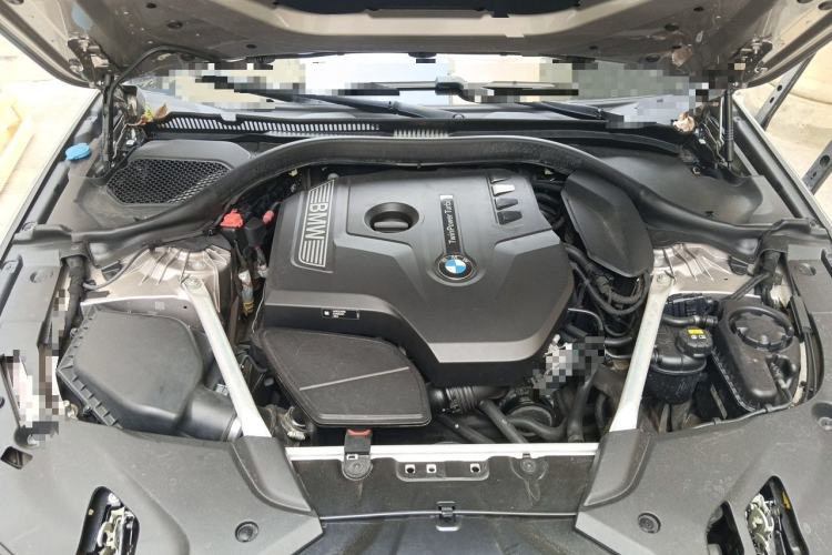 Used BMW 5 Series 2020 525Li Luxury Package Engine Bay